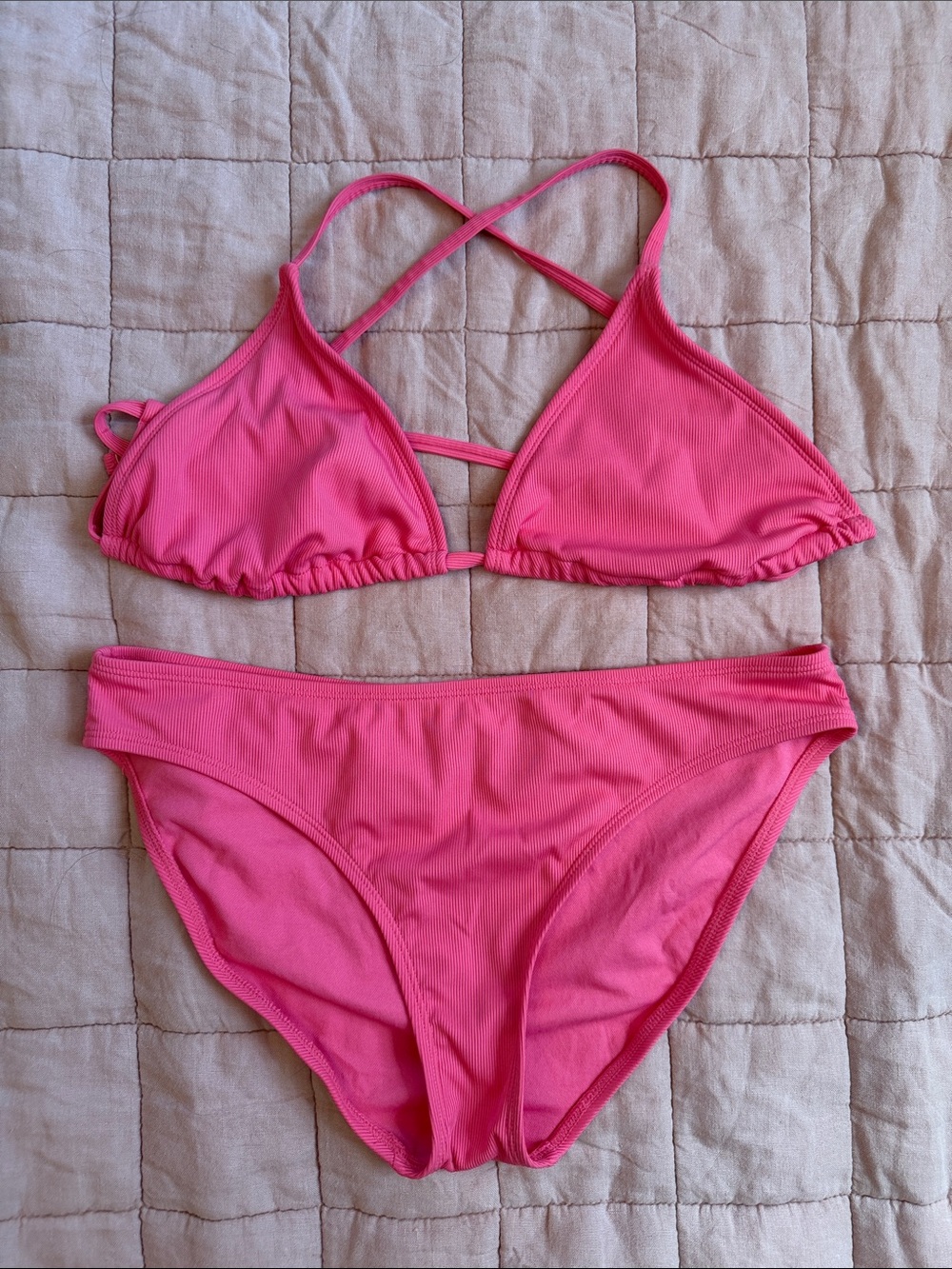 Ribbed Pink Bikini Set with Crisscross Straps